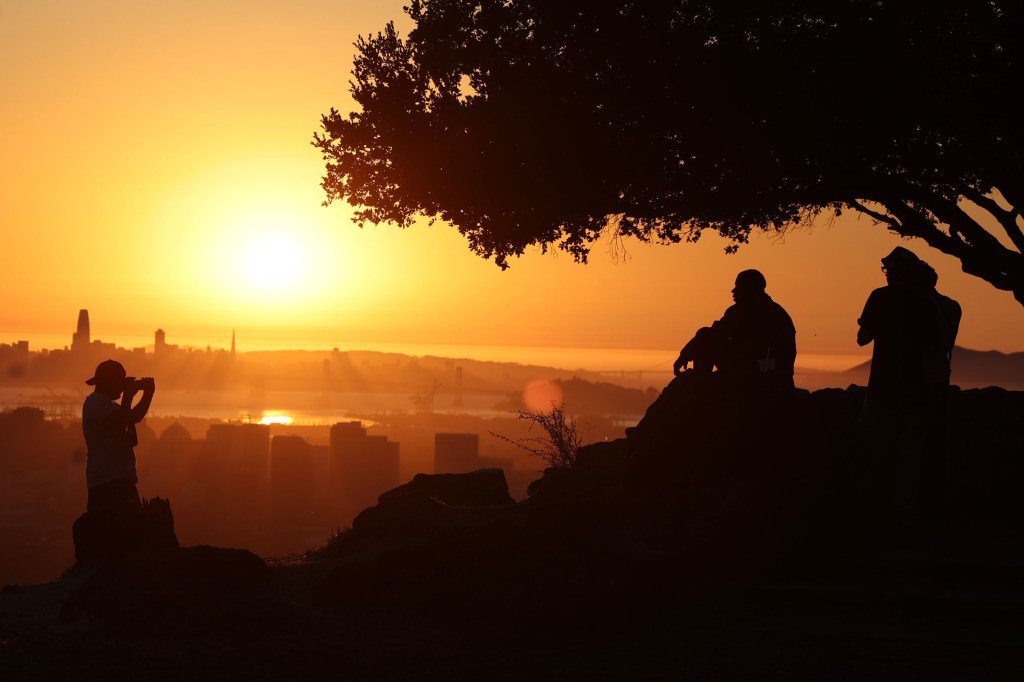 Back-up Bay Area-wide coastal heat warnings extended through Sunday