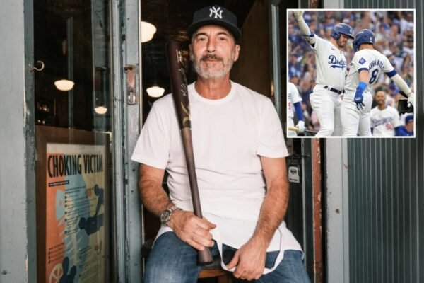 Brooklyn pizzeria owner refuses to book Dodgers during World Series because he's loyal to Yankees: 'It didn't happen'