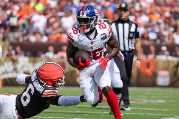 Devin Singletary has been ruled out while the Giants make a slew of moves