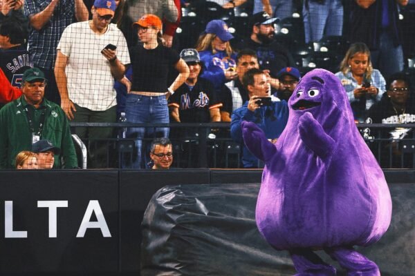 Grimace decals were placed on New York City trains before the Mets' first home playoff game