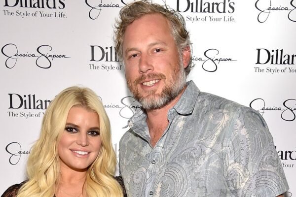 Jessica Simpson's husband is at 'breaking point' in marriage