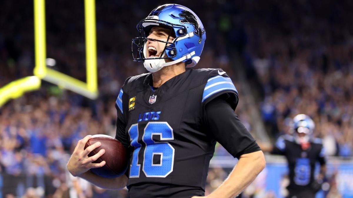 NFL Week 4 grades: Lions get 'A-' after Jared Goff makes NFL history, Dolphins get 'D-' for ugly loss