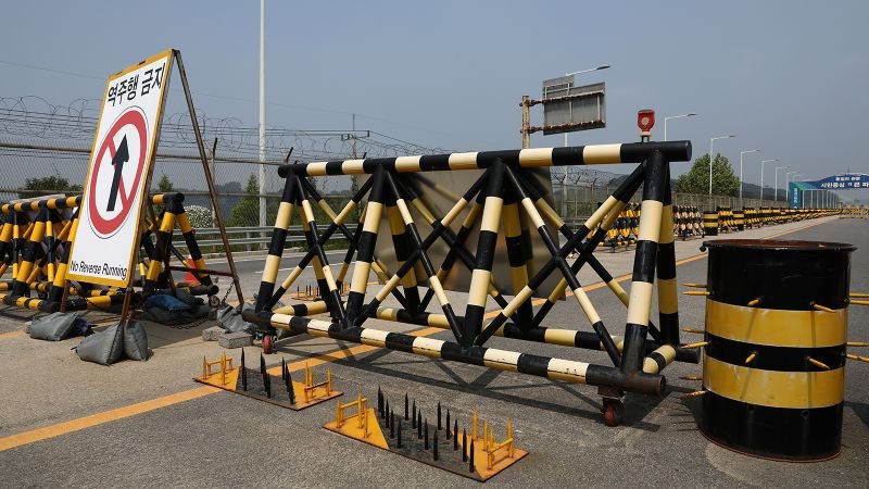 North Korea cuts road and railway links with South Korea