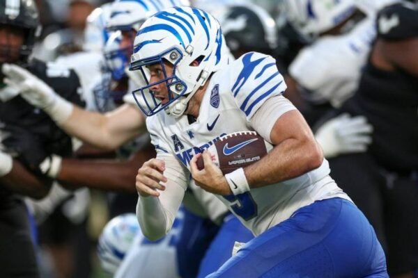 North Texas at Memphis odds, picks and predictions