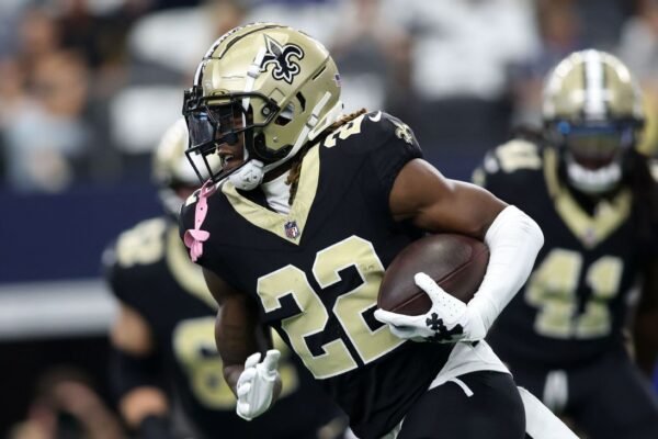 Source: Saints WR Rashid Shahid (knee) will miss the rest of the season Source: Saints WR Rashid Shahid (knee) will miss the rest of the season