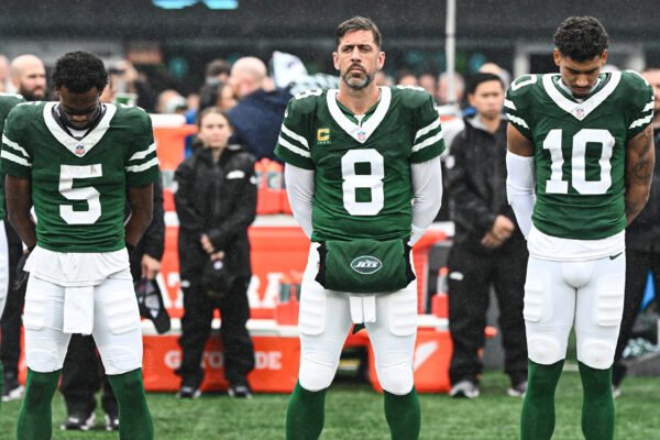 The supposed "rebound" Jets player has the same old problems