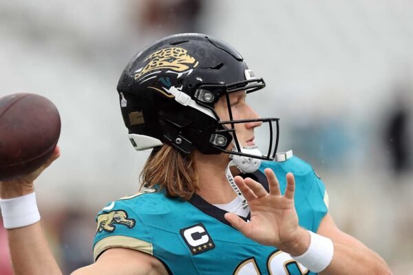 Video: Trevor Lawrence, Jaguars Rock Throwback Unions vs. Colts for First Win | News, scores, highlights, stats, and rumors