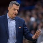 Virginia player Tony Bennett retires before the basketball season