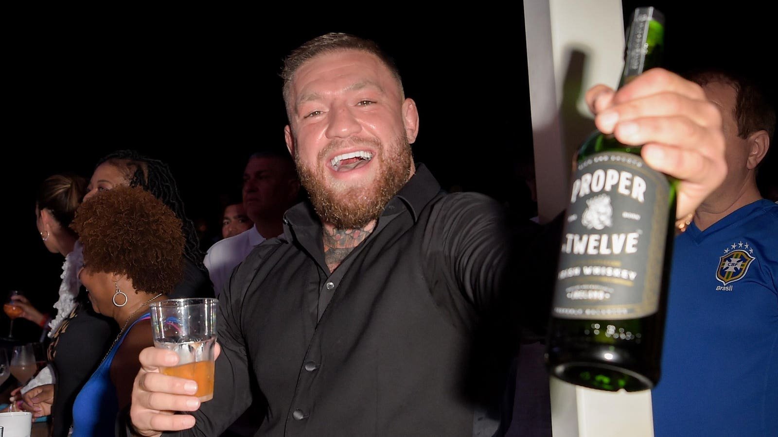 WWE Champion and Conor McGregor announce upcoming meeting: “See you soon”