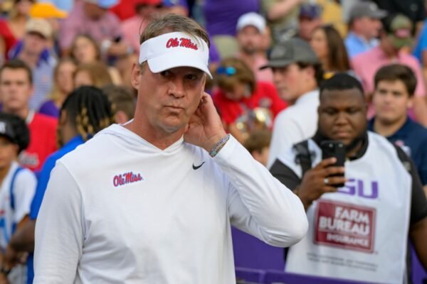 5-star recruit Caleb Cunningham is moving from Alabama football to Ole Miss