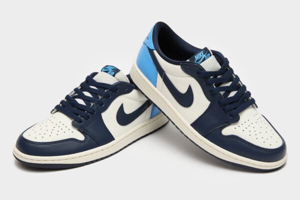 Air Jordan 1 Retro Low OG "Obsidian/University Blue" CZ0790-400