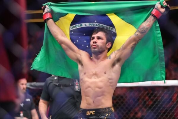 Alexander Pantoja and Kai Asakura headline UFC 310