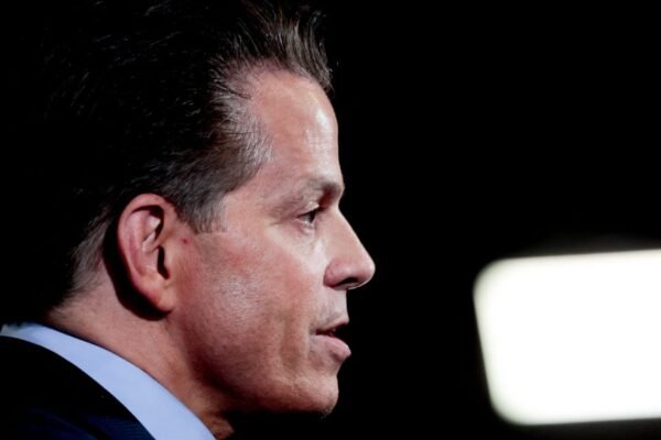 Anthony Scaramucci v. Trump