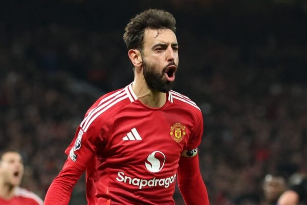 European Football League: Live broadcast of the Manchester United and PAOK match from anywhere