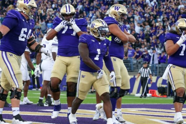 How to watch University of Washington Huskies vs. USC