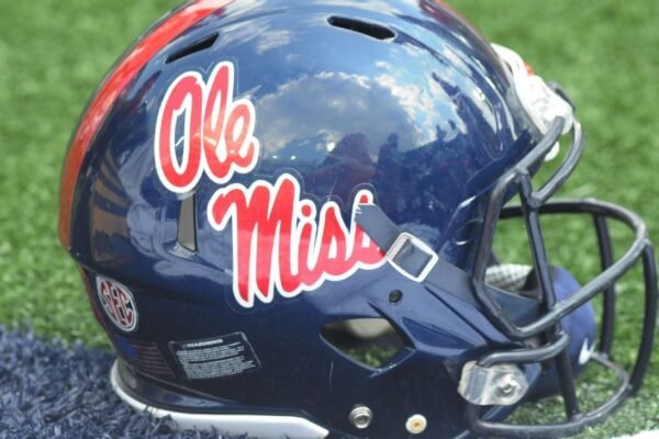 Ole Miss flips recruit WR Caleb Cunningham from Alabama